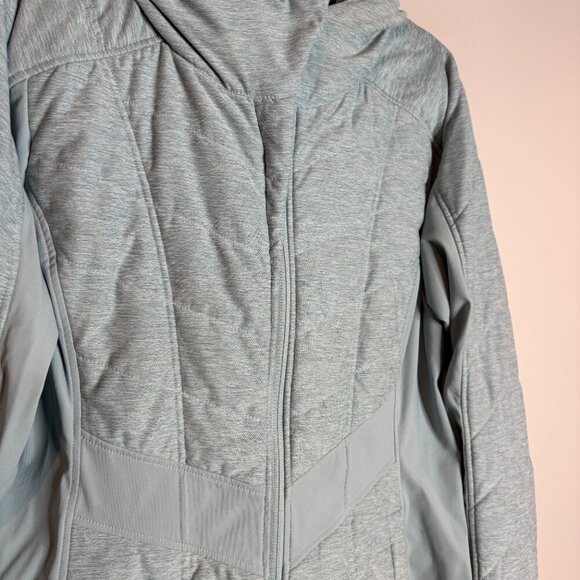 The North Face Pseudio quilted hybrid jacket in light blue - Picture 2 of 5